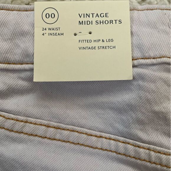 Size 00/24 Universal Thread Midi Shorts for Women - Picture 7 of 8